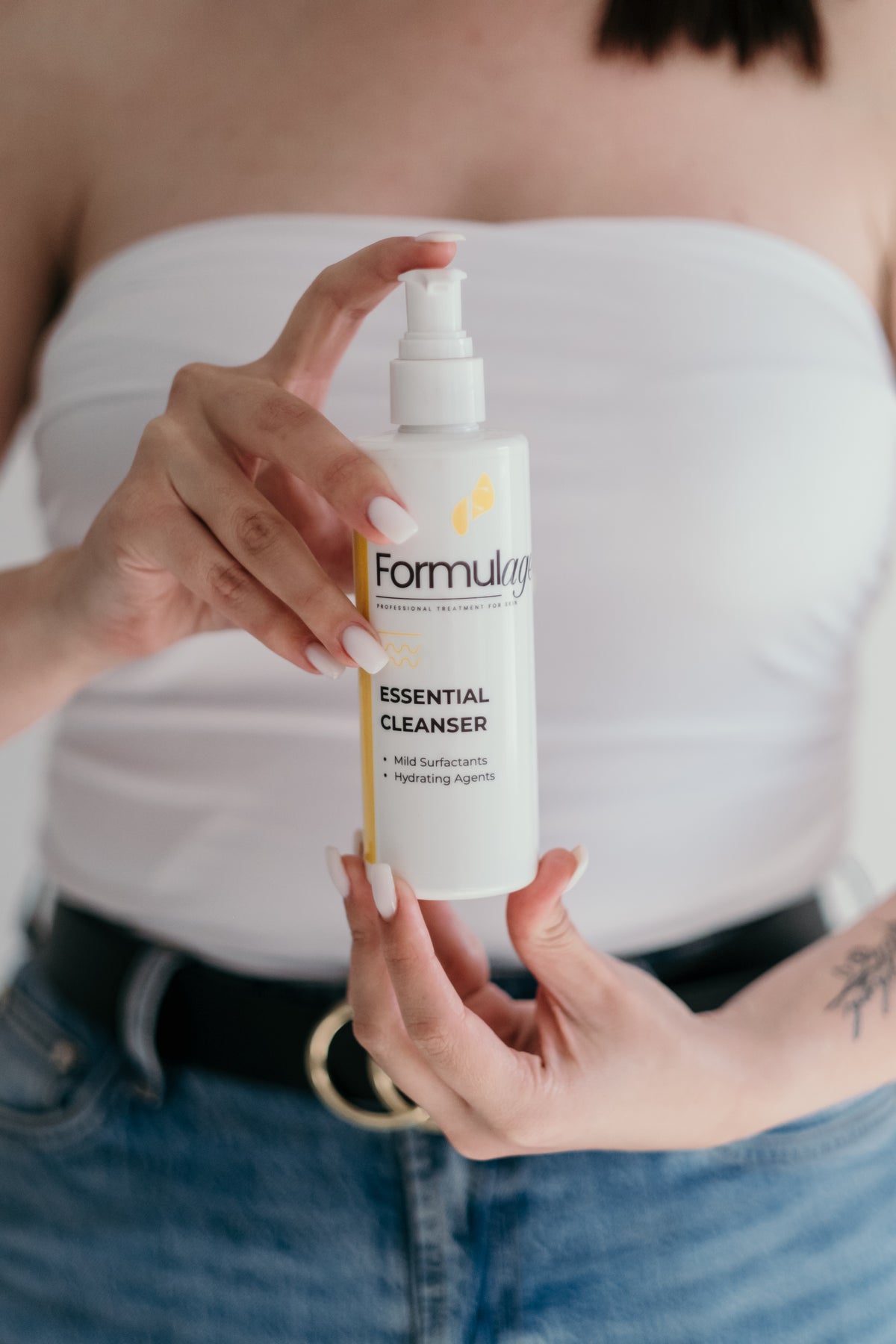 Gentle Facial Cleanser – Formulage Essential – view 3